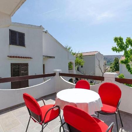 Apartments Spavalo Pag Town Bagian luar foto