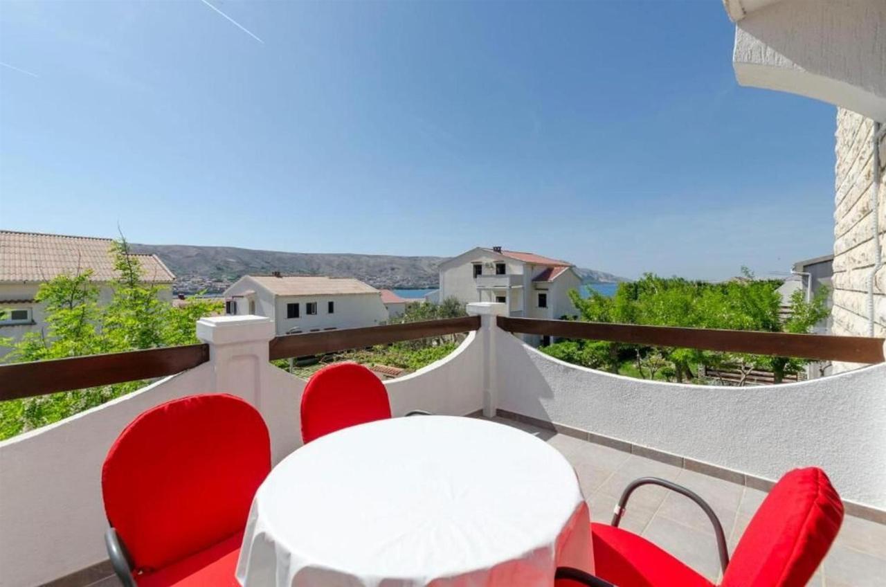 Apartments Spavalo Pag Town Bagian luar foto