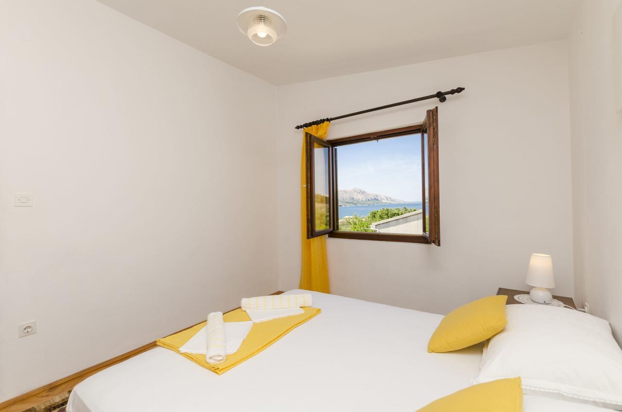 Apartments Spavalo Pag Town Bagian luar foto