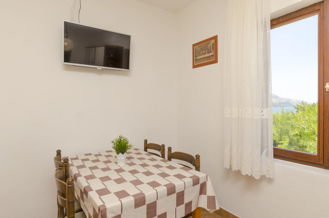 Apartments Spavalo Pag Town Bagian luar foto